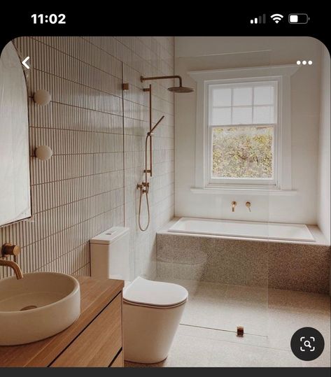 Nood Co, Built In Bathtub, Counter Decor, Bathroom Counter, Bathroom Goals, 아파트 인테리어, Upstairs Bathrooms, Main Bathroom, Family Bathroom