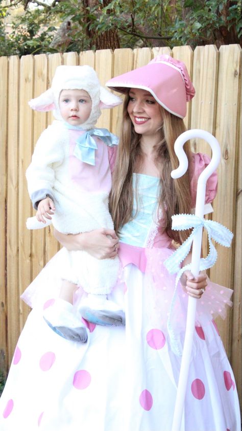 Bo Peep costume Mary Had A Little Lamb Costume, Mother Son Halloween Costumes, Baby Lamb Costume, Haunted Hollywood, Lamb Costume, Sheep Costumes, Couple Cosplay, Diy Costumes Women