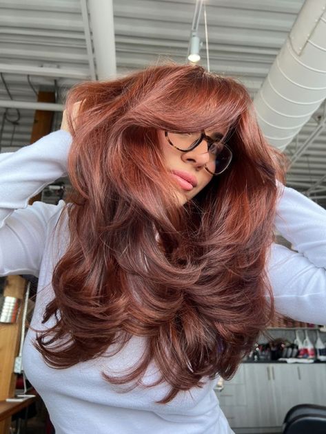 Hair Highlights For Auburn Hair, Muted Copper Hair Color, Dark Red Copper Hair Color, Dark Brown And Copper Hair, Brown Red Copper Hair, Dark Copper Hair Auburn, Muted Red Hair, Muted Copper Hair, Deep Copper Hair Color