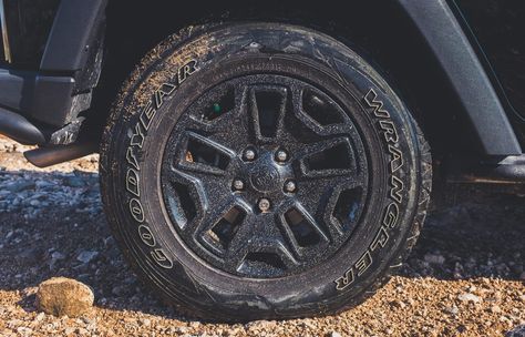 Tire Pictures, Nitto Ridge Grappler, Golf Cart Batteries, Portable Air Compressor, Clean Your Car, Jeep Lover, Power Energy, All Terrain Tyres, Truck Tyres