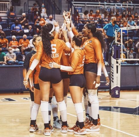 Texas Longhorns Volleyball, High School Volleyball Aesthetic, College Volleyball Aesthetic, Ut Volleyball, Longhorns Volleyball, Texas Volleyball, Volleyball Quotes Funny, College Volleyball, City Gym