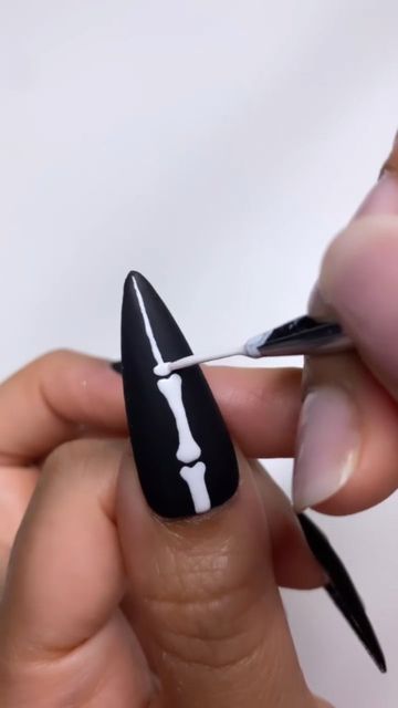 Skeleton Hand Nail Art, Dead Nails Design, Grim Reaper Nails, Skeleton Nails Designs, Black Skull Nails, Skeleton Nail Art, Bones Nails, Skeleton Nails, Spirit Nails