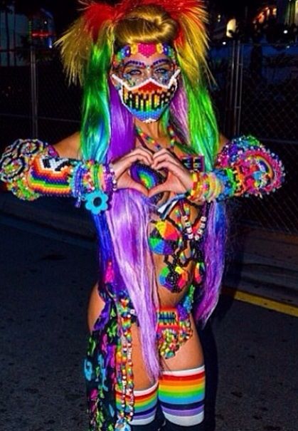 Kandi Raver Outfits, Ravecore Outfits, Kandi Outfits, Edm Rave Outfits, Raver Outfits, Diy Kandi, Kandi Kid, Rave Culture, Kandi Ideas