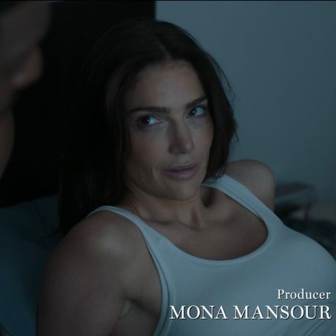 Lauren Bloom, Janet Montgomery, New Amsterdam, Aston Martin, Pretty People, Tv Series, Amsterdam, How To Look Better, Universe