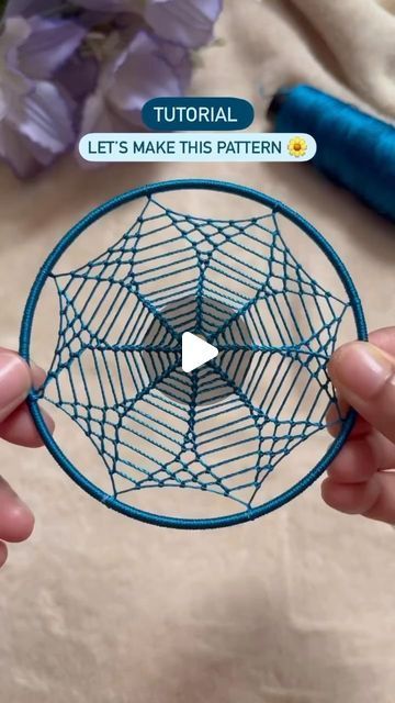 Dreamcatcher Weave Patterns, Macrame Dreamcatcher Diy, Dreamcatcher Tutorial, Narwhal Art, Diy Dream Catcher, Diy Dream Catcher Tutorial, Thread Diy, Making Dream Catchers, Simpul Makrame