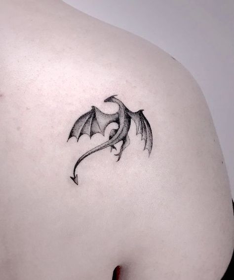 Seamless Tattoo, Toothless Tattoo, Elegant Dragon, Dragon Thigh Tattoo, Simple Symbols, Black Dragon Tattoo, Blade Tattoo, Small Dragon Tattoos, Small Dragon