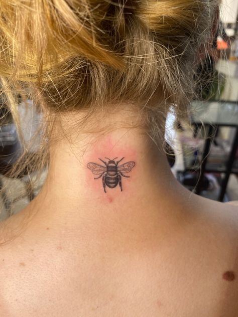 Bee Tattoo Back Of Neck, Bee Tattoo Neck, Bee Neck Tattoo, Honeybee Tattoo, Bee Tattoos, Honey Bee Tattoo, Bumble Bee Tattoo, Back Of Neck Tattoo, Small Hand Tattoos