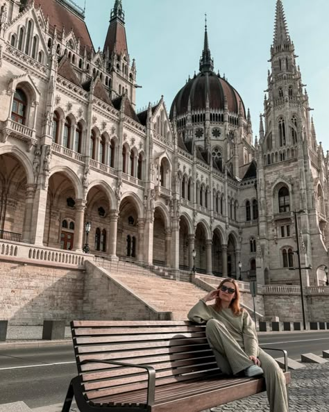 Budapest parliament building from different points of view 📸 #budapest #visitbudapest #travel #hungary #bestplacestogo #iamtb #beautifuldestinations Budapest Instagram Spots, Budapest Photo Ideas, Budapest Parliament, Budapest Christmas, Visit Budapest, Budapest Travel, Points Of View, Different Points Of View, Budapest Hungary