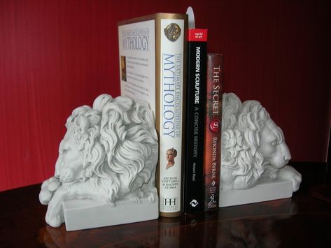 Marble Sculpture by Sculptured Arts Studio / Bookends Lion Bookends, House England, Lion Book, Duke Of Devonshire, Wood Carving Faces, Marble Bust, Antonio Canova, Chatsworth House, St Peters