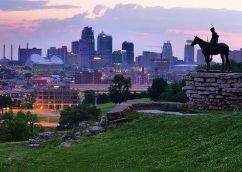 Kansas City Skyline, Country Club Plaza, City Quotes, Romantic Things To Do, Romantic Things, Kansas City Missouri, Explore Travel, Kansas City Mo, The Plaza