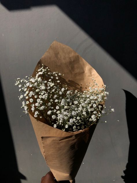 Bouquet of aesthetic flowers, bown paper wrapping bouquet Cream Filler Photo Instagram, Fillers For Instagram Feed, Filler Feed Photos, Gray And Brown Aesthetic, Grey And Brown Aesthetic, Brown And Grey Aesthetic, Instagram Fillers Aesthetic, Cream Black Aesthetic, Brown Grey Aesthetic