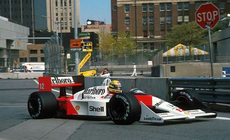 Ayrton Senna Forever! F1 Senna, Senna Mclaren, Gp Mexico, F1 Mclaren, Aryton Senna, F1 Motorsport, Mclaren Mp4, Formula Racing, Good Year