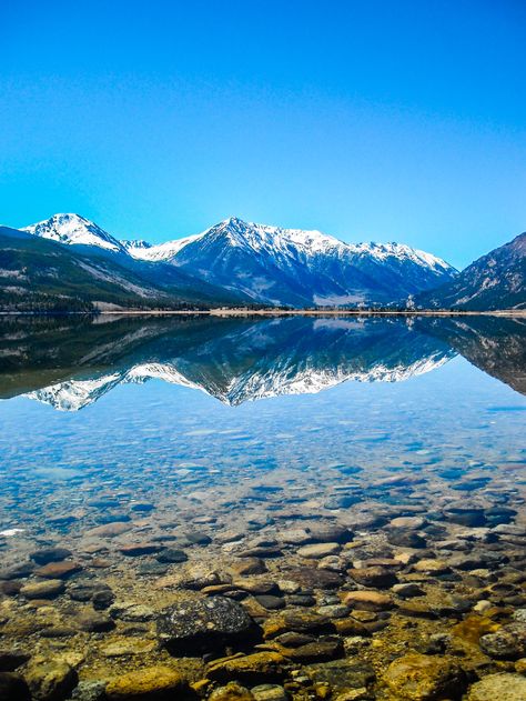 Twin Lakes, Colorado by imgur user VainJangling [2266x3021] Lily Lake Colorado, Kayaking Photography, Twin Lakes Colorado, Blue Lakes Trail Colorado, Colorado Aesthetic, Leadville Colorado, Grand Lake Colorado, Travel Colorado, Green River Lakes Wyoming