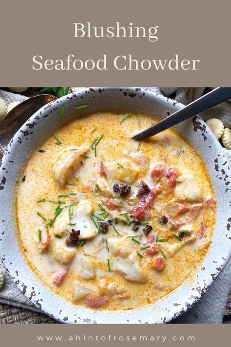 Haddock Soup, Rosemary Shrimp, Soup Party, Seafood Soups, Seafood Soup Recipes, Spanish Chorizo, Fish Entrees, Chowder Recipes Seafood, Fish Chowder