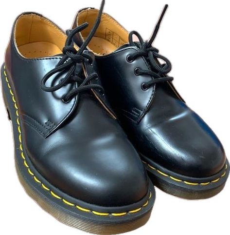 Low Top Doc Martens, Mr Martens, Low Doc Martens, Doc Martens Outfit Men, Doc Martens Mens, Doc Martens Shoes, Dr Martens Men, Doc Martens Black, Doc Martens Outfit