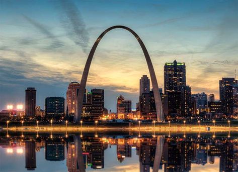 St. Louis, Missouri | The 25 Most Walkable Cities in the United States Arch Wall Decor, Walkable Cities, Saint Louis Arch, St Louis Skyline, St Louis Arch, Landmark Poster, Walkable City, Route 66 Road Trip, Harbor City