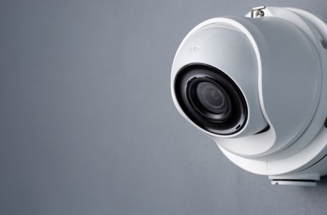 Cctv camera video security | Premium Photo #Freepik #photo #house #wall #digital #security Door Camera, Cctv Video, Best Security Cameras, Digital Security, Cctv Camera Installation, Security Camera Installation, Concert Poster Design, Cheap Cameras, Video Security