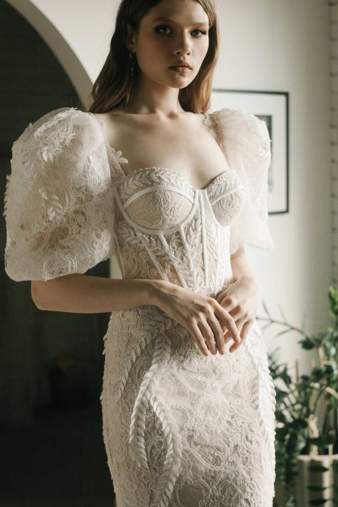 Wedding gown Blammo-Biamo Yiri | LUXX NOVA Puff Sleeves Wedding Dress, Lace Fitted Wedding Dress, European Wedding Dresses, White Wedding Gown, Buy Wedding Dress Online, Rara Avis, Unique Wedding Gowns, Lace Wedding Gown, Buy Wedding Dress