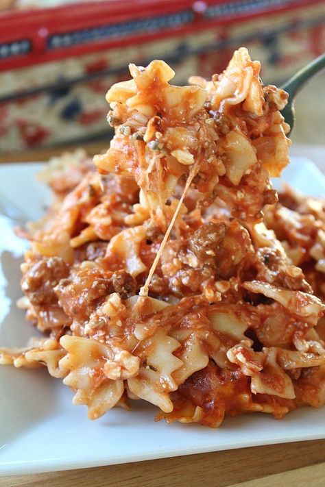 Bow Tie Pasta Lasagna Pasta Bake Recipes, Bow Tie Pasta Recipe, Easy Homemade Lasagna, Pasta Lasagna, Bow Tie Pasta, Resep Pasta, Lasagna Noodles, Lasagna Pasta, Homemade Lasagna