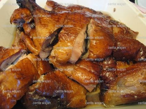 Cerita Wajan : Resep Ayam Panggang Hongkong Menu Ayam, Kong Recipes, Cooking Tutorials, China Town, Tofu Recipes, Roast Chicken, Chinese Food, Hong Kong, Chicken Recipes