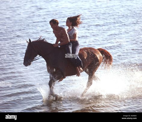 Image Couple, Riding Horse, Horse Riding, Animals Wild, Character Inspiration, Google Images, Photo Image, Favorite Places, Stock Images