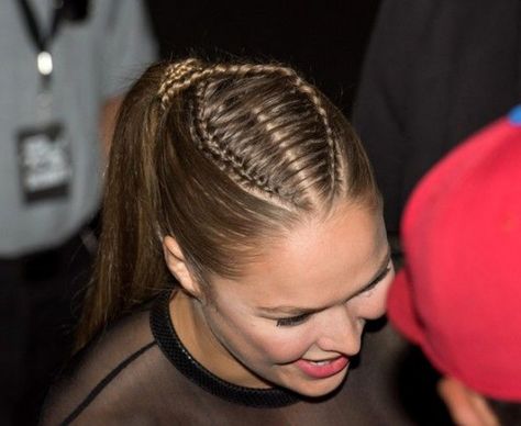 Mma Braids, Wrestling Hairstyles, Battle Braids, Ronda Rousey Mma, Mma Hairstyles, Rhonda Rousey, Rowdy Ronda, Mma Girls, Braids Pictures