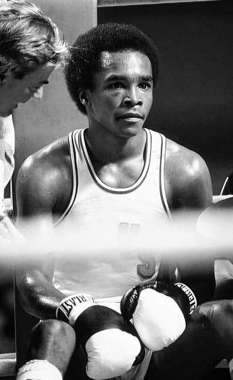 Sugar Ray Leonard Wallpaper, Sugar Ray Leonard, Ray Leonard, Boxing Images, Professional Boxer, Ray Charles, Motivational Speaker, American Style, Rappers