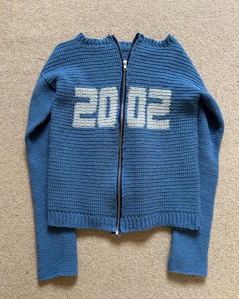 Zip up crochet jumper complete 💪💪💪 #crochet #crochetclothes #crochetclothing #crafts #y2k #fashion Crafts Y2k, Y2k Crochet, Zip Up Jumper, Crochet Jumper, Crochet Business, Crochet Clothing And Accessories, Blue Crochet, Fashion Unique, Cat Crafts