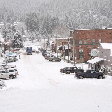 Roslyn, Wa Northern Exposure Tv Show, Snowy Photos, Roslyn Washington, Classical Movies, Janine Turner, Oroville California, Leavenworth Washington, Mountain Mama, Alaska Adventures