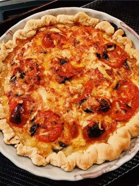 No Mayo Tomato Pie, Tomato Pie No Mayo, Healthy Tomato Pie, Tomato Pie Without Mayo, Alabama Tomato Pie Recipe, Tomato Pie Recipe Easy, Tomato Pie Recipe, Southern Tomato Pie, Cauliflower Pizza Crust Recipe