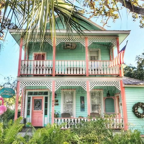 CEDAR KEY BED AND BREAKFAST - Updated 2023 Prices & B&B Reviews (FL) Cedar Key Fl, Cedar Key Florida, Seaside Inn, Small Cities, Cedar Key, Small Hotels, Beautiful Florida, Live Oak Trees, Bed And Breakfast Inn