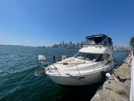 10+ Bachelorette Party Ideas in Toronto - Tagvenue Blog Toronto Bachelorette Party, Bachlorette Weekend, Downtown Core, Private Yacht, Downtown Toronto, Skyline View, Lake Ontario, Photoshoot Themes, Party Venues