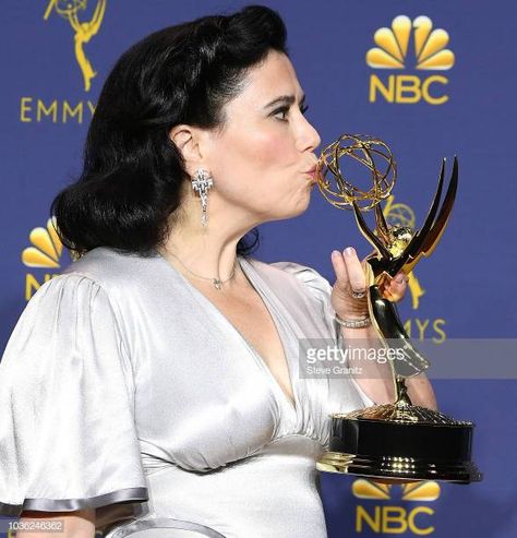 Alex Borstein, Lois Griffin, Marvelous Mrs Maisel, Mrs Maisel, Comedy Series, September 17, Emmy Awards, The Press, Los Angeles California