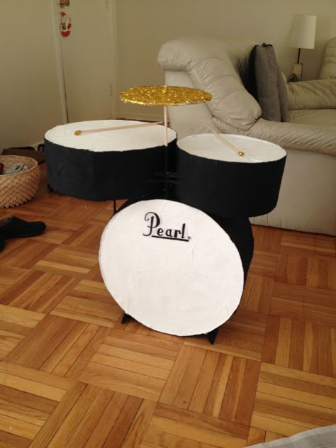 Diy Drum Set, Concert Theme, Teacher Appreciation Week Themes, Diy Drum, Disco Theme Party, Diy Drums, Homecoming Floats, Drum Box, Disco Theme