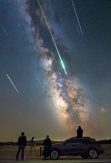 Metor Shower, Perseid Meteor Shower, Pinnacles National Park, Holiday Travel Destinations, Mood Colors, Desert Oasis, Meteor Shower, Stars At Night, Landscape Photos