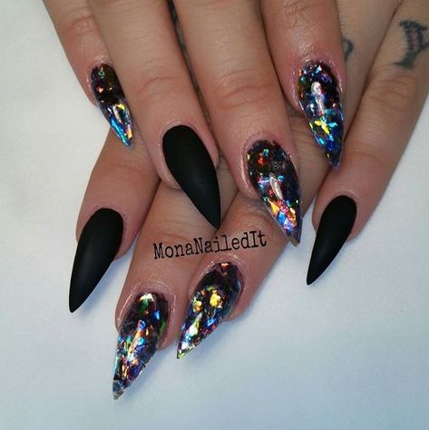 Black Glitter Almond Nails, Goth Almond Nails, Black Summer Nails, Nails Galaxy, Occasion Nails, French Manicures, Witchy Nails, Picture Polish, Pedicure Manicure