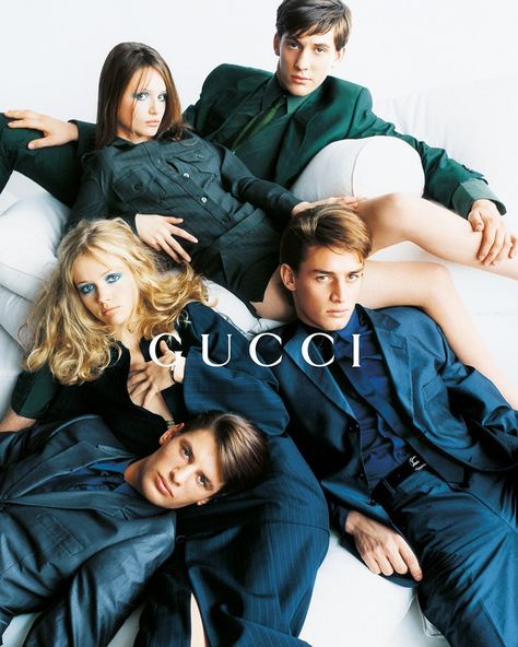 Tom Ford For Gucci on Instagram: “Joanne, Jan, Ludovico & Gerard / Spring 1996 Photographer: @mariotestino Models: #JanDunning #JoanneWatkins #LudovicoBenazzo #GerardSmith…” Gucci 1996, Group Photo Poses, Band Photoshoot, Tom Ford Gucci, Inspiration Portrait, Group Poses, Ellen Von Unwerth, Terry Richardson, 사진 촬영 포즈