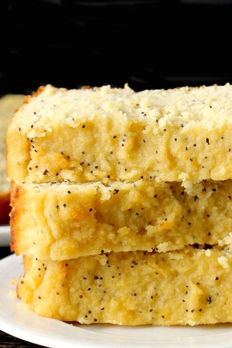 Fluffy Pound Cake, Lemon Poppy Seed Bread, Poppy Seed Bread, Lemon Poppyseed Bread, Paleo For Beginners, Seed Bread, Paleo Bread, Paleo Baking, Paleo Life