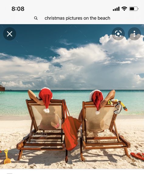 Beach Christmas Card Photo, Couple On A Beach, Beach Christmas Pictures, Christmas Beach Photos, Beach Christmas Card, Christmas Poses, Christmas Stock Photos, Christmas In Australia, St John Usvi