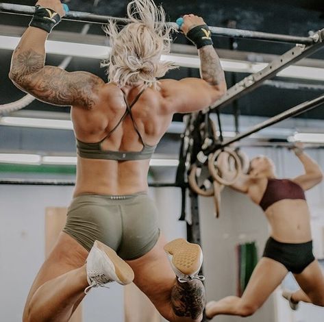 Crossfit Level 1 Coach | CrossFit People | Fitness | Gym Life Coach Crossfit, Crossfit Chicks, Crossfit Coach, Crossfit Girl, Crossfit Motivation, Healthy Exercise, Strong Girls, Insta Fits, Fitness Gym