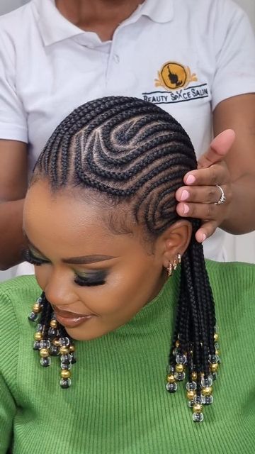 All Back With Beads Hairstyles, Cornrows With Ponytail Weave, Cornroll All Back Styles, Simple Straight Back Braids, Cornrow With Twist Hairstyles, Stiches Hairstyles, Abuja Lines Hairstyles Braids, Small Lines Hairstyle, Weaving Hairstyles For Natural Hair