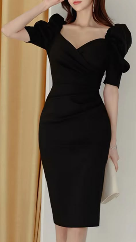 I saw this stunning Black Pencil Office Lady Dress that has completely captured my attention! With its simple V-neck, puff sleeves, and high waist, it's perfect for both the office and a night out.   The elegance of the design is just what I need to elevate my style this spring!   What do you think? Would you rock this dress? 💖💼   #FashionInspo #OfficeStyle #SpringFashion #ElegantDress #TrendyOutfits #FashionDreams  ✨ Korean Blazer, Office Dresses For Women, Long Linen Dress, Everyday Fashion Outfits, Lady Dress, Office Dress, Dress With Sleeves, Satin Gown, Black Pencil