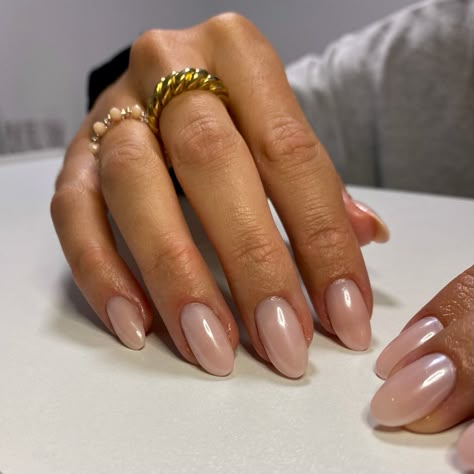 Round Ballerina Nails, Natural Nails With Chrome, Ballerina Chrome Nails, Beige Chrome Nails, Nails Blue Chrome, Nail Ideas Chrome, Nail Designs Chrome, Vanilla Chrome Nails, Chrome Nails French Tip