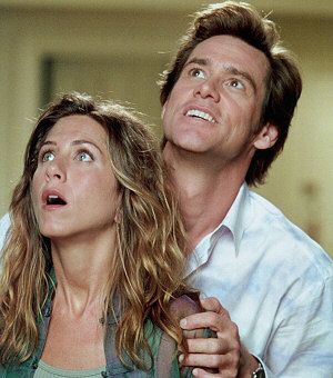 jennifer aniston with jim carrey - bruce almighty Jim Carrey Movies, Jennifer Aniston 90s, Andie Anderson, Jen Aniston Style, Rachel Greene, Attractive Actors, Bruce Almighty, Aniston Jennifer, Friends 1994