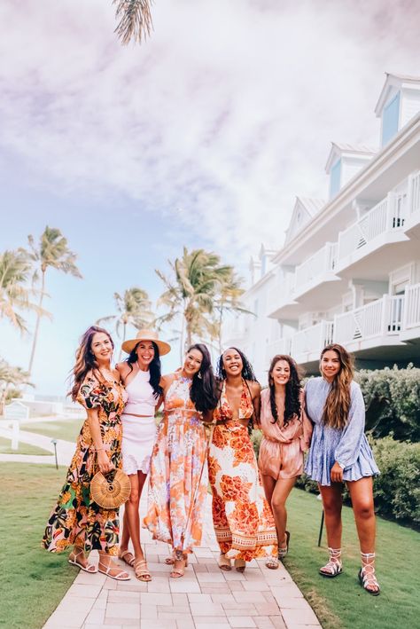 The Florida Keys Girls Trip | Lush to Blush Florida Keys Outfit Ideas, Florida Girls Trip, Islamorada Restaurants, Girls Trip Outfits, Key West Road Trip, West Road Trip, Best Places In Florida, Marathon Key, Islamorada Florida