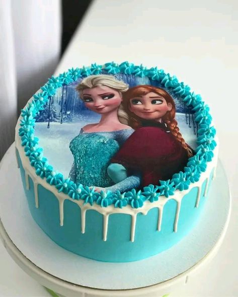 Anna Birthday Cake, Elsa Birthday Cake, Frozen Birthday Party Cake, Frozen Themed Birthday Cake, Pastel Frozen, 4de Verjaardag, Anna Cake, Cake Designs For Girl, Twin Birthday Cakes