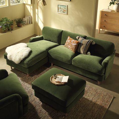 Green Sofa Interior, Sofa Grande, Green Sofa Living, English Sofa, Green Sofa Living Room, Three Seater Sofa Bed, Neutral Sofa, Sofa Bed With Chaise, Green Couch