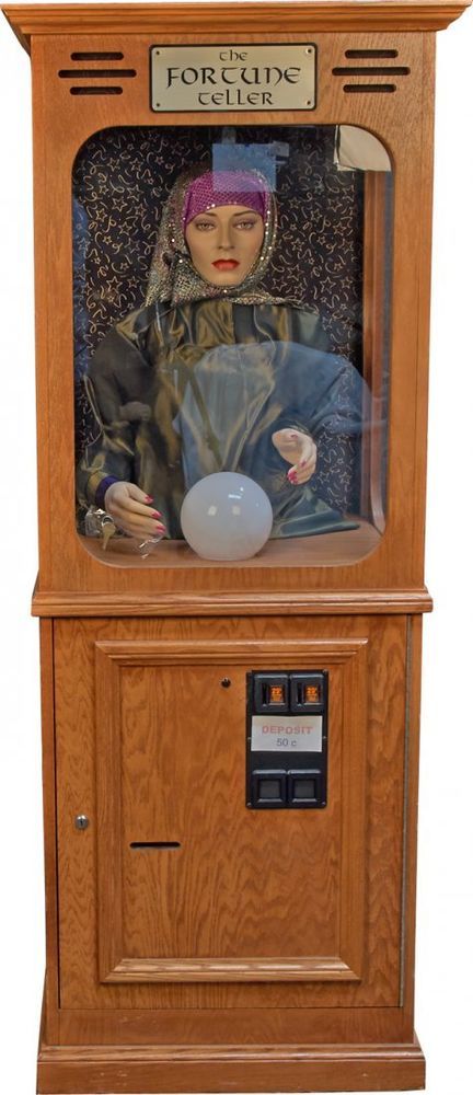 Gypsy Fortune Teller Machine Fortune Teller Machine, Fortune Teller Crystal Ball, Vintage Fortune Teller, Retro Cinema, The Fortune Teller, Halloween Circus, Happy Halloweenie, Fortune Cards, Vintage Arcade