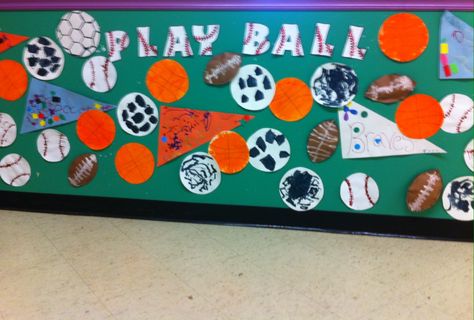 Pre-k. Sports theme wall Sports Bulletin Board Ideas Hallways, Bulletin Board Ideas Hallways, Sports Bulletin Board Ideas, Sports Bulletin Boards, Eric Carle Classroom, Creative Curriculum Preschool, Sports Theme Classroom, Classroom Boards, Kwl Chart