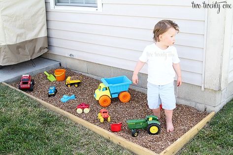 how to build a rock box. Patio Yard Ideas, Outdoor Kids Play Area, Playground Landscaping, Pea Gravel Patio, Rock Box, Play Area Backyard, Outdoor Play Spaces, Indoor Playhouse, Backyard Kids Play Area